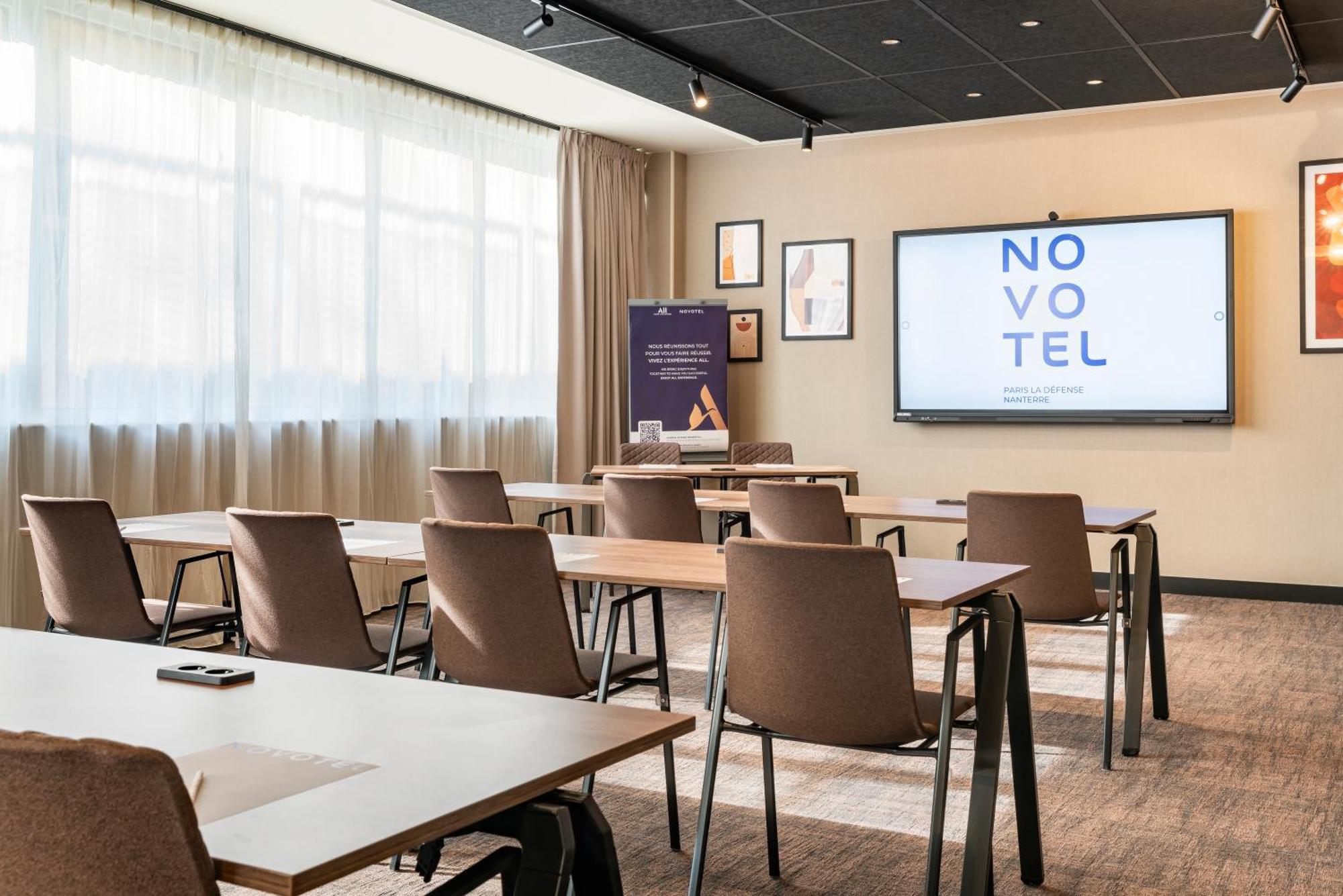 Novotel Paris La Defense Нантерр Екстер'єр фото